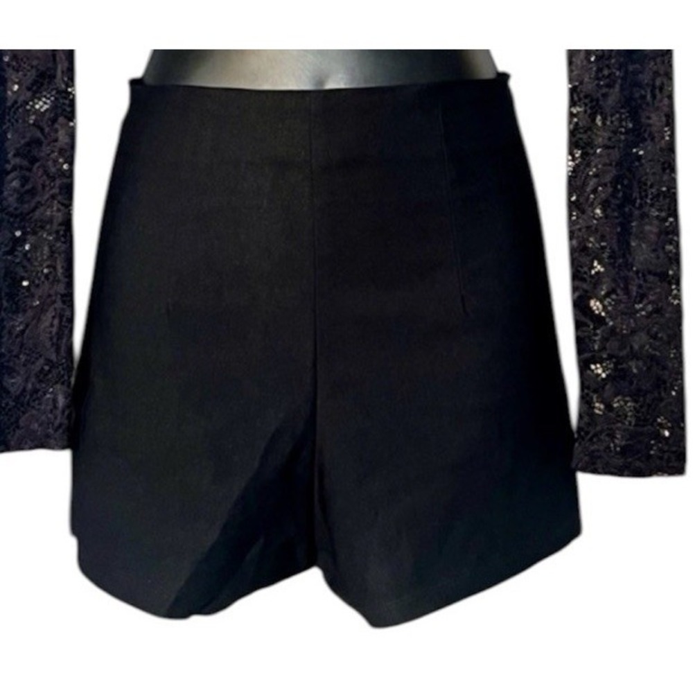 Guess Black Dress Shorts Side Zipper High Waist  Sz Xs